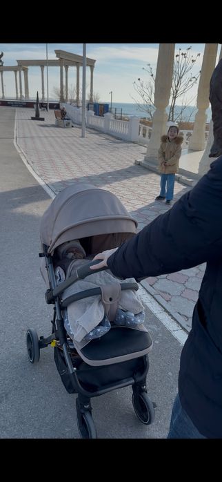 Коляска өте керемет жағдайда