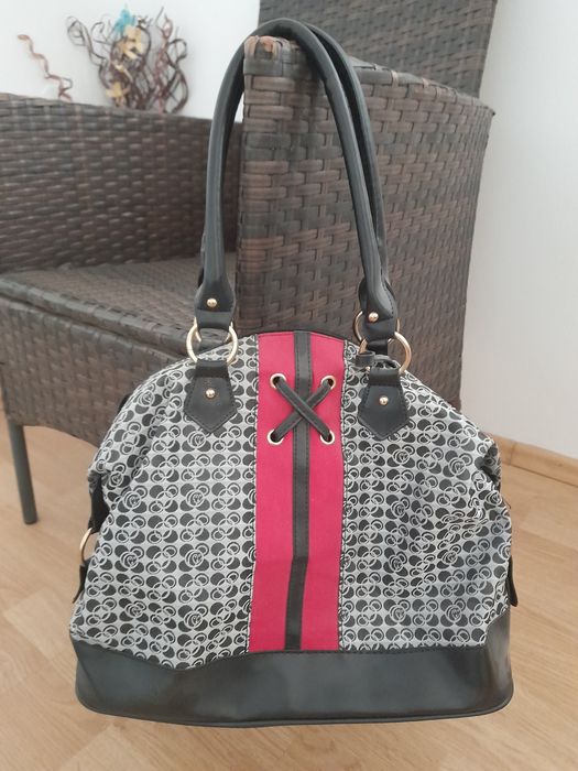 5 lei transport Geanta frumoasa  dama