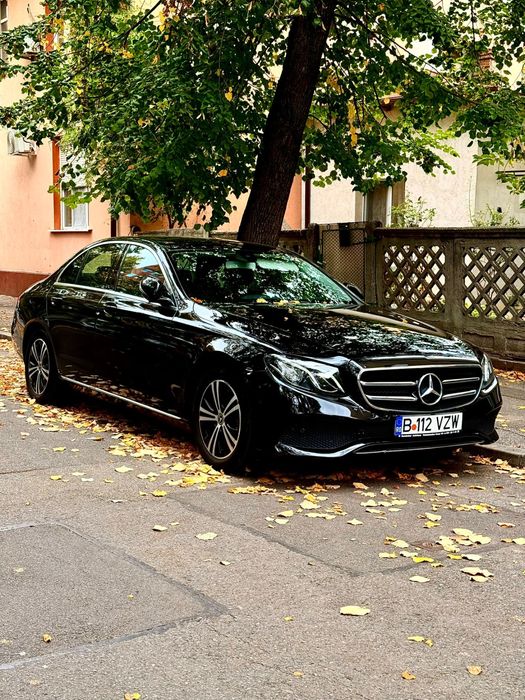 MERCEDES-BENZ E-Class