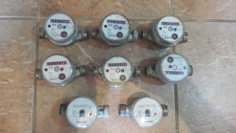 Apometre apa rece si apa calda