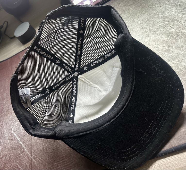 Șapcă Chrome Hearts alb cu negru