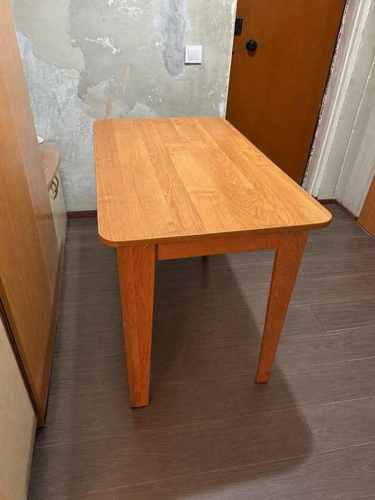 Продам стол со стульями