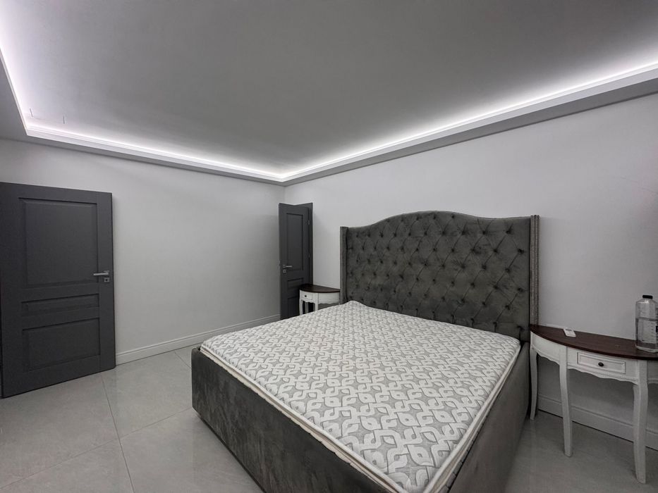 Vila moderna premium cu piscina , garaj dublu si teren generos