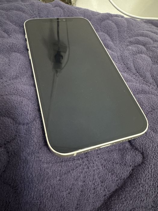 Айфон  12 128 гб