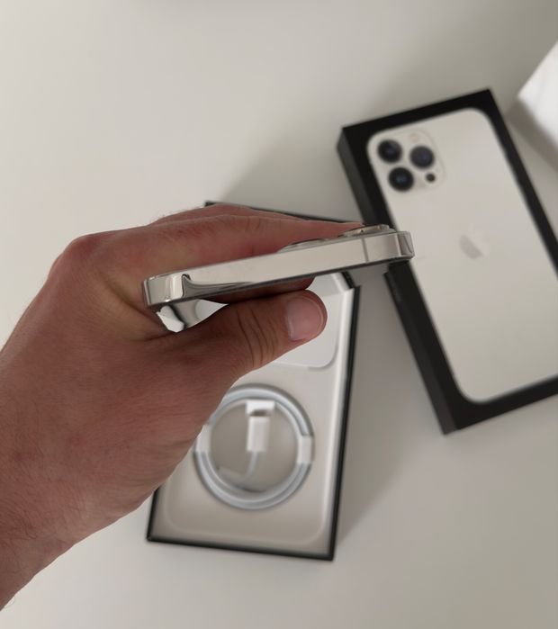 Iphone 13 Pro Max / 256 gb / Silver / Cadou 4 huse