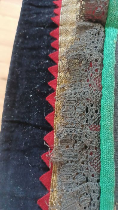 Автентична женска народна носия