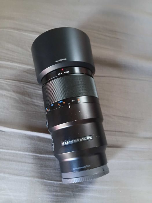 Sony FE 2.8/90 Macro Oss G