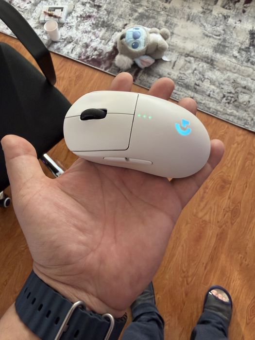 Mouse Gaming Logitech Pro 2 lightspeed negru si alb