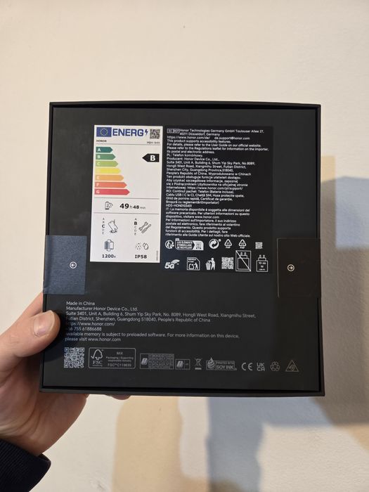 Vând Honor Magic V5 Nou Sigilat