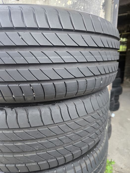 4бр. 185 60 15 Michelin летни.