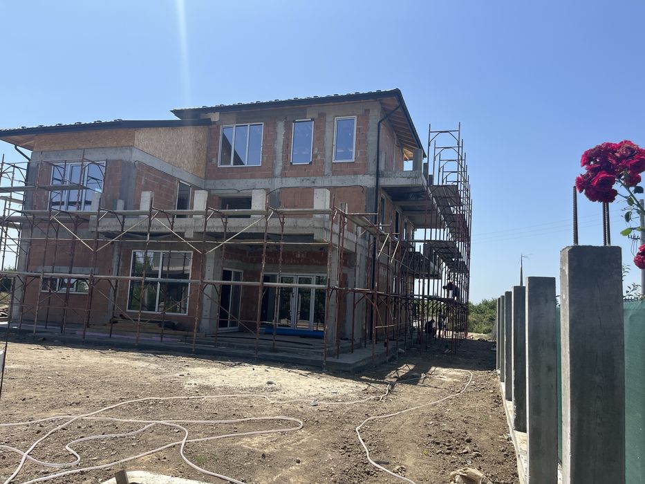 6 ron/ mp Inchiriere si montaj schela metalica