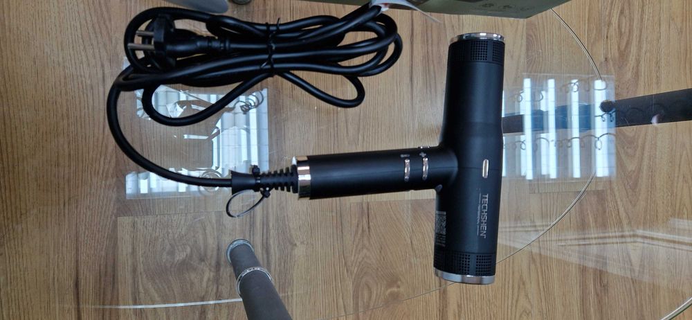 Професионален сешоар Techshen Professional Super Blast