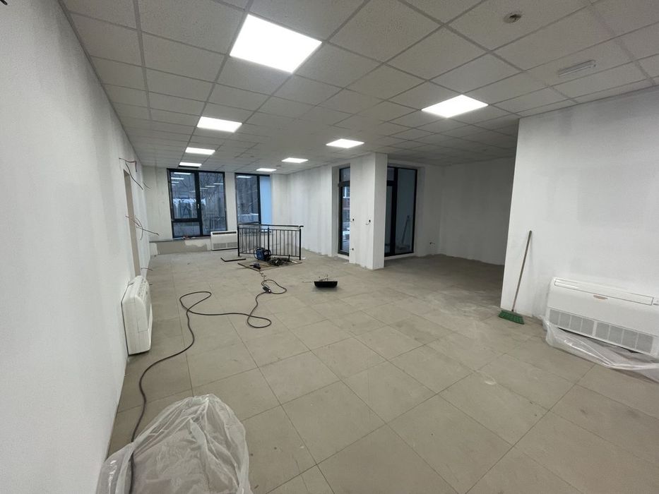 Дава се под наем Офис в София, Център - 374 кв.м за 4843.47 € - Снимка #7