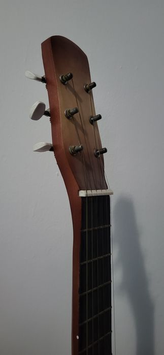 Гитара(акустическая)