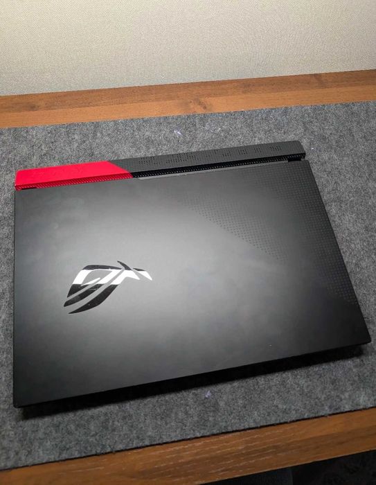 noutbook ASUS Rog Strix