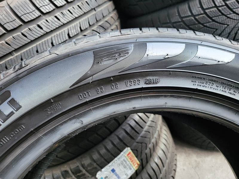 235/55/19 PIRELLI 4бр