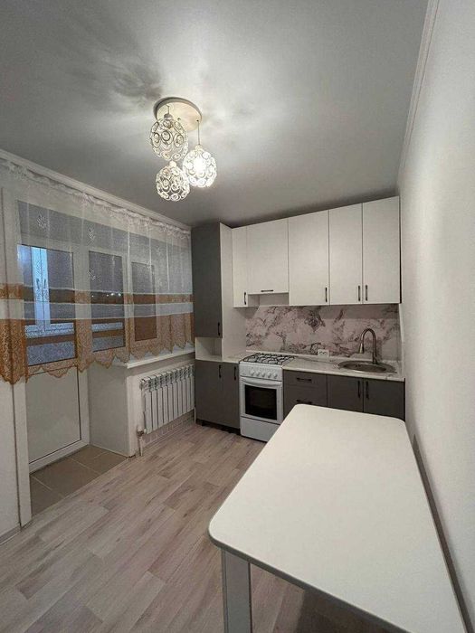 Продам 2-ю квар р-н КСК Срочно