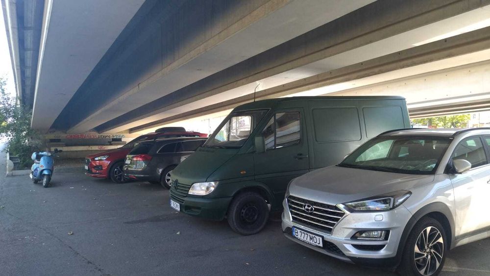 Inchiriez duba 2,5T transport marfa