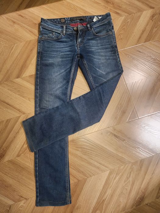 Продам джинсы, штаны, брюки