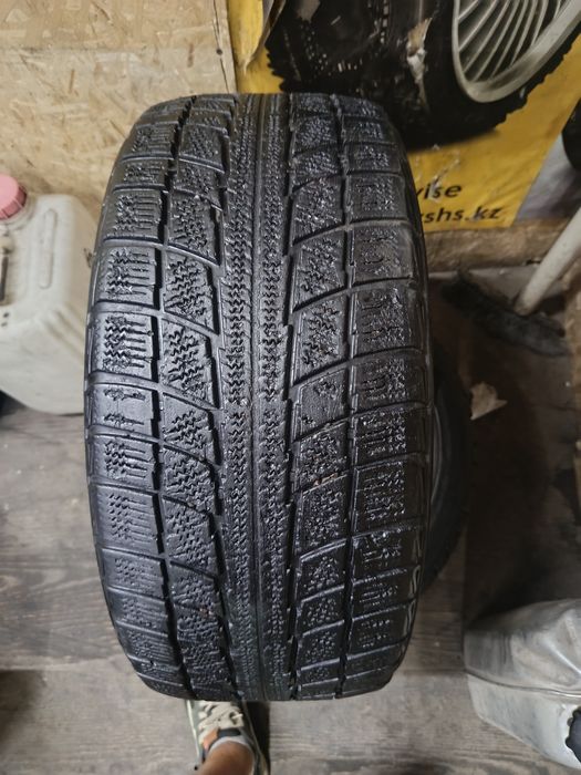 Продам резину r17