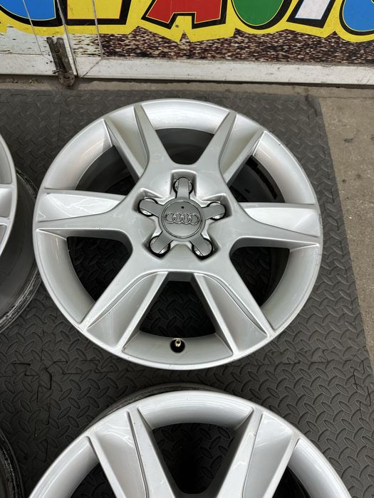 16-цола 5х112 - Audi -A3-A4