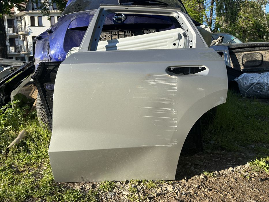 Врата BMW X1 U11