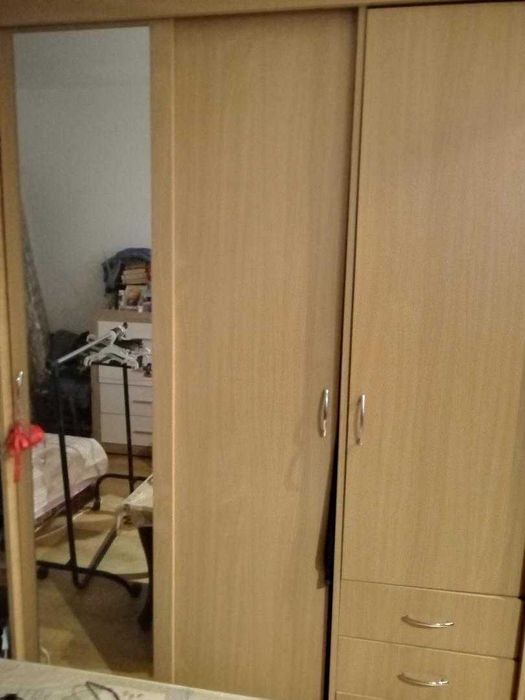 Sifonier 3 usi cu oglinda 137cm /190 cm
