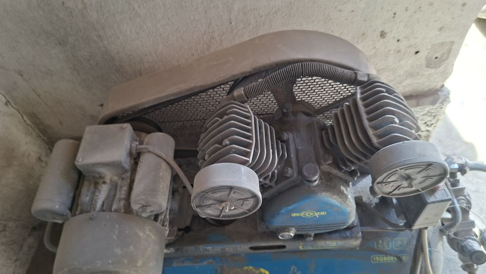 Компрессор 2поршен