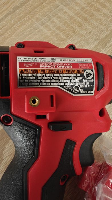 Impact m12 hexagonal modelul nou sub-compact  de USA