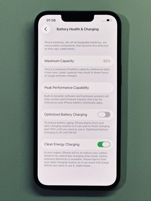 iPhone 13 Green 92% battery