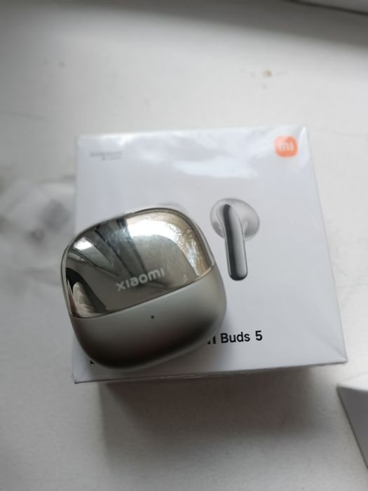 Xiaomi buds 5 продаю