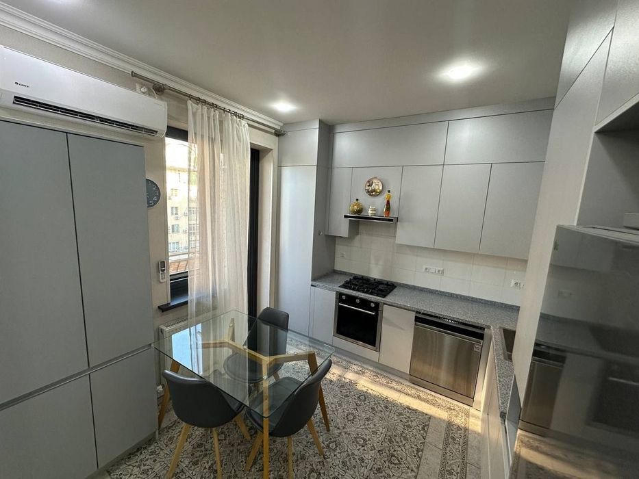 Продажа 3-ком и 2-ком квартир в ЖК Zaravshon на Юнусабаде 4