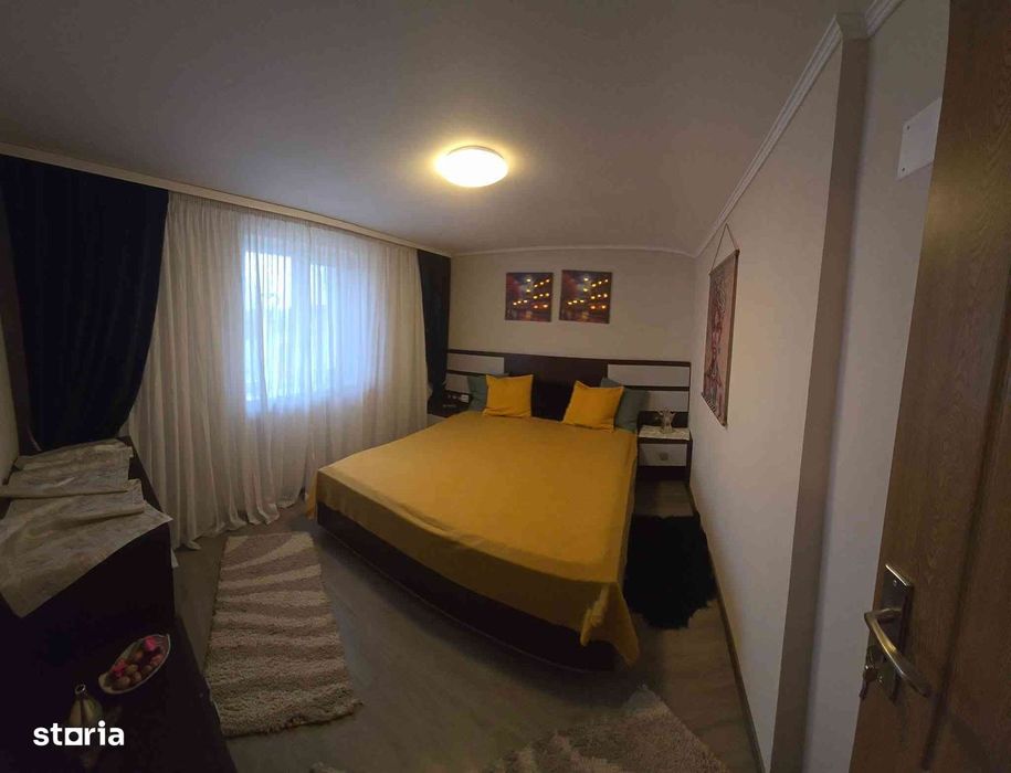 Casa de vanzare in sat Dicanesti