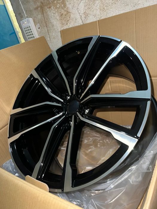 Jante BMW 20 R20 BMW F01 F02 F10 F12 F13 E60 Seria 5 seria7 X3 X4 black