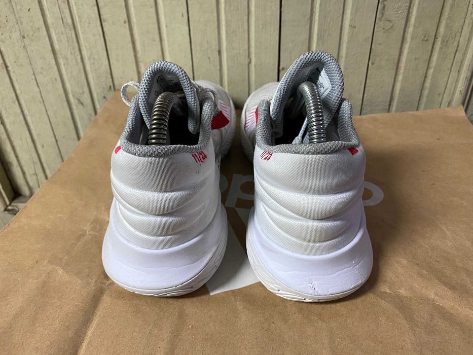 ''NIKE Kyrie Flytrap V''оригинални маратонки 40.5 номер