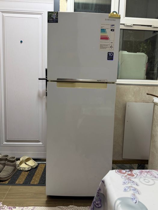 Холодильник Самсунг!!!