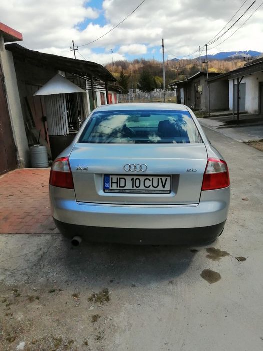 Vand Audi A4 2001, 2.0 Benzina
