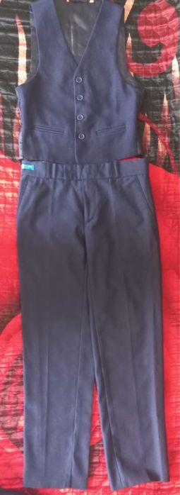 Школьная форма продам