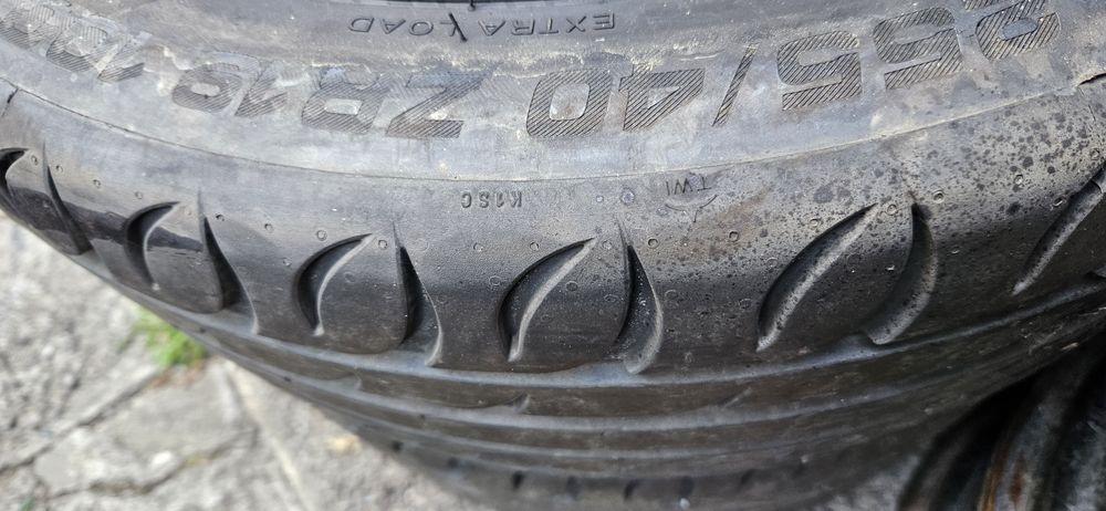 255/40/19 kormoran летни гуми дот 0622  19цола 2броя над 6мм