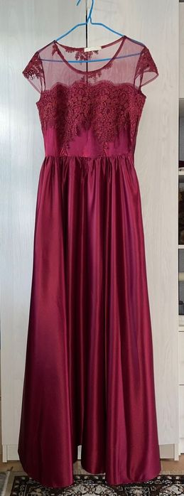 Женское платье .