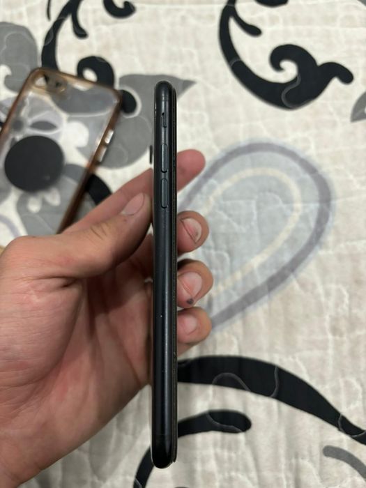 Продам/сатылады iPhone Se 2020 64gb