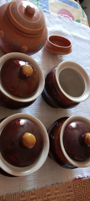 Горшочки с крышечками