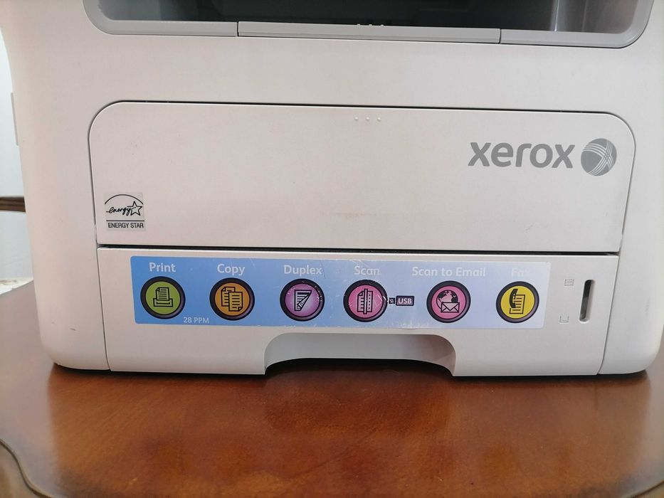 Принтер и скенер + брояч на пари