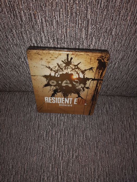 Resident Evil 7 Biohazard , The Order 1886 Steelbook PS4