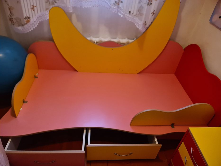 Детская мебель !