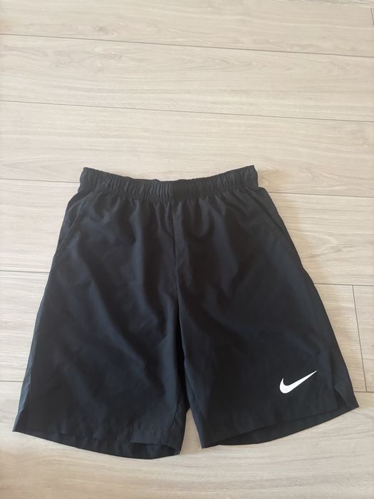 Шорты Nike оригинал,новые