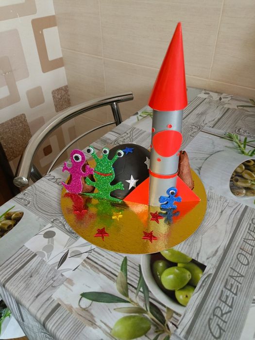 Продам поделку в школу, сад