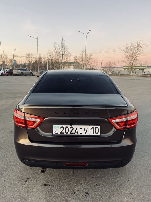 В продаже Lada Vesta