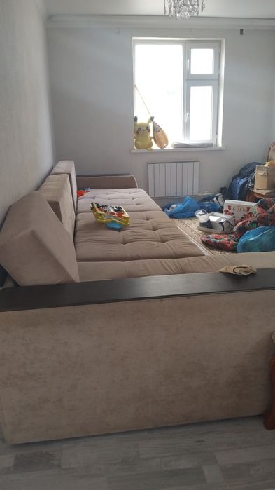 Диван сатылады...