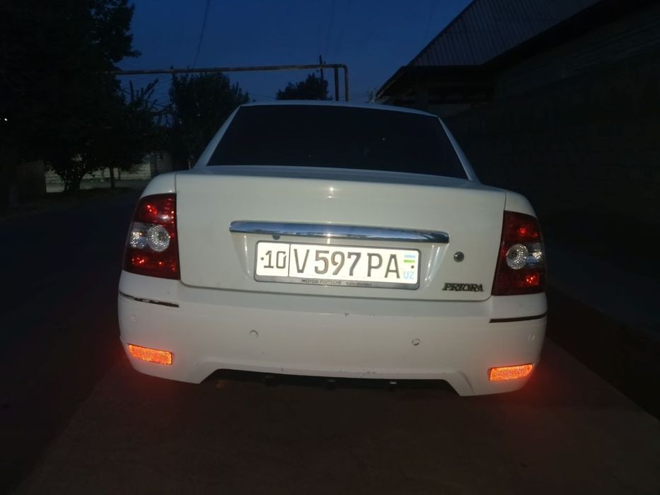 Продаю lada priora
